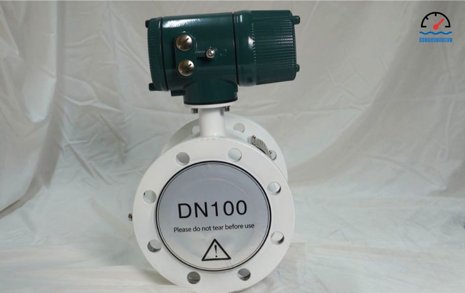Đồng hồ nước điện tử DN100
