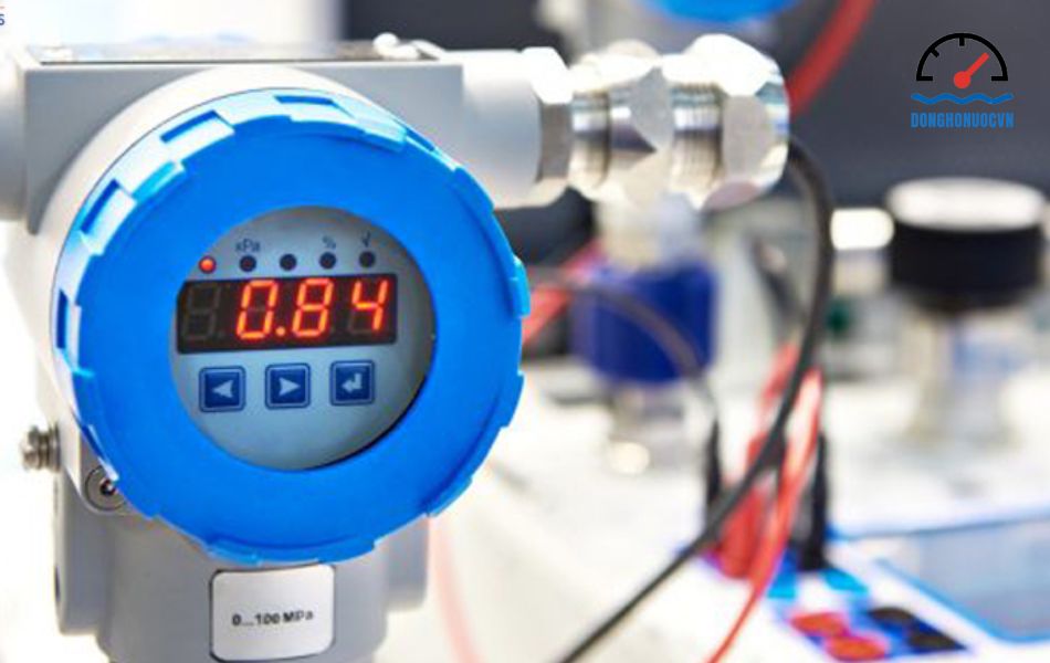 Các ứng dụng của đồng hồ áp suất điện tử dùng cho nước