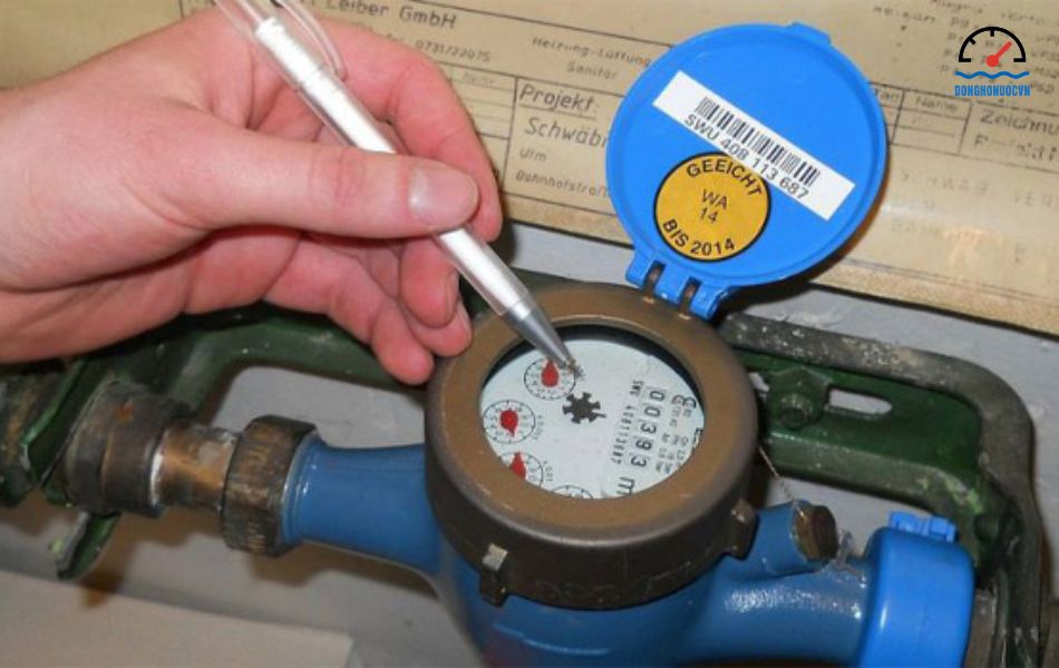 Cách xem đồng hồ nước 5 số